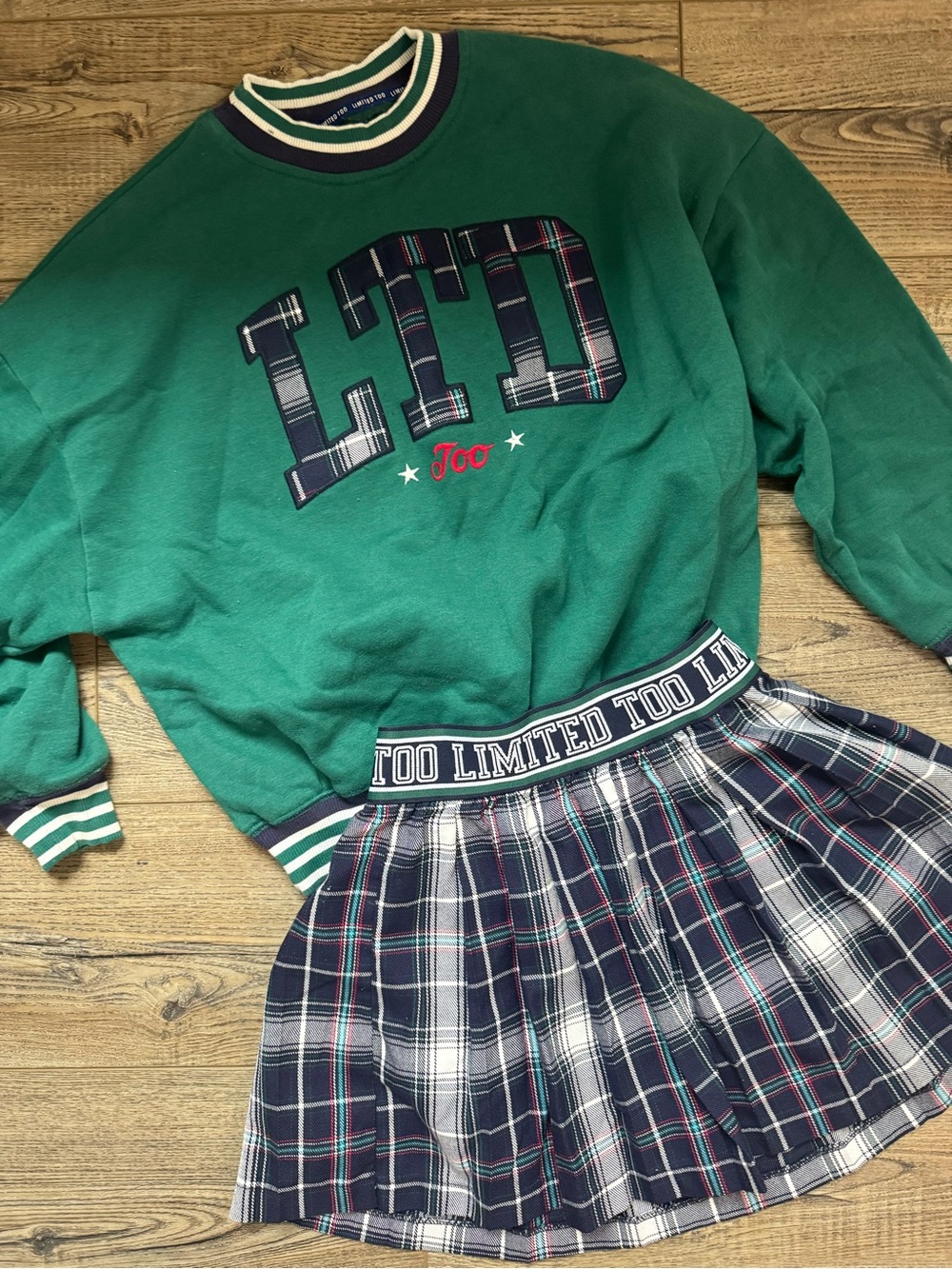 Limited Too Green and Navy Plaid Logo Sweatshirt
